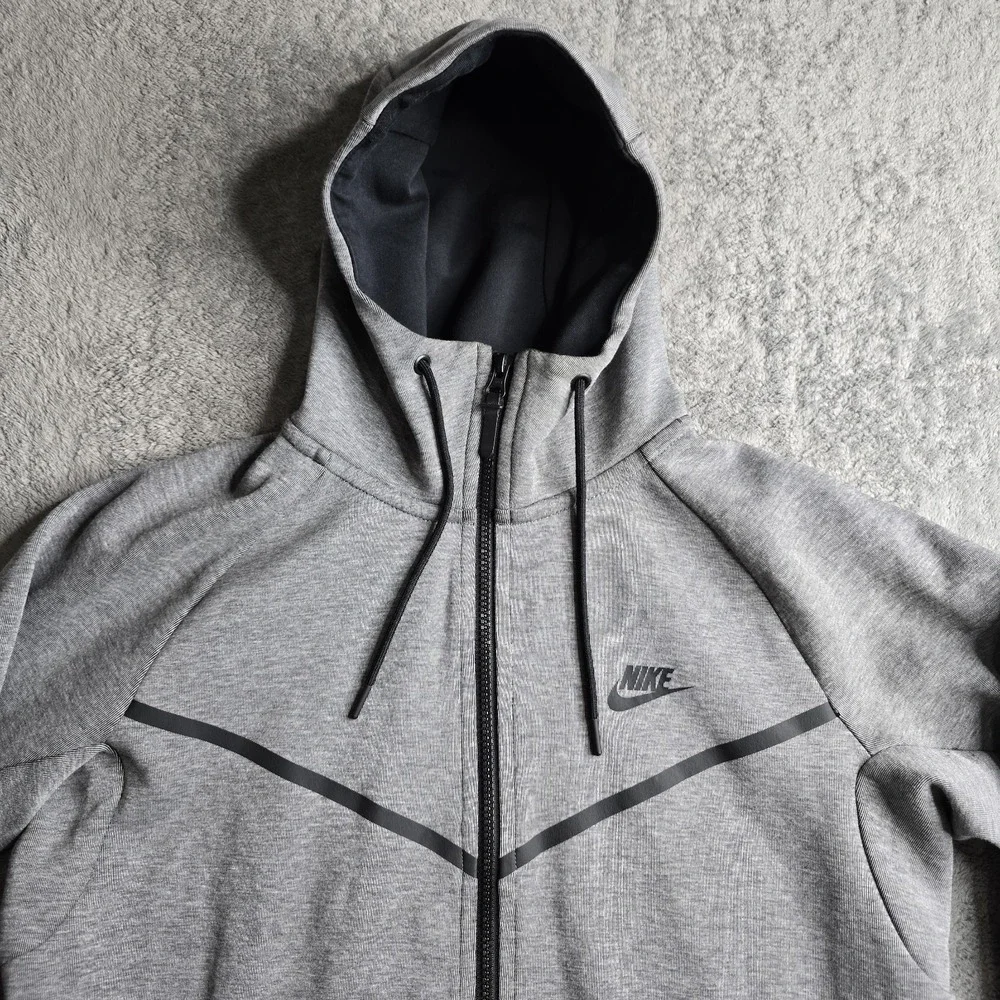 Nike Tech Fleece Windrunner Mens Medium Full Zip Hoodie Heather Gray 805144-091